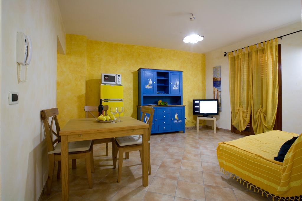 Balconi Sul Mare Appartamenti Castellammare del Golfo Zimmer foto